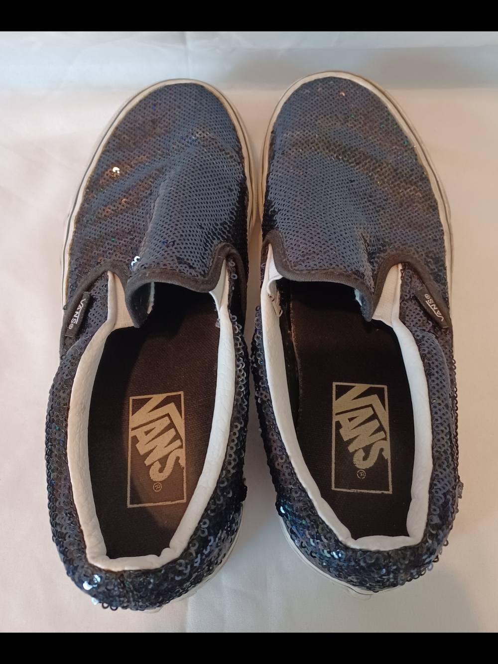 Vans Classic Slip-On Micro Sequin Skateboard Sneakers in Sparkly Black - Picture 5 of 8